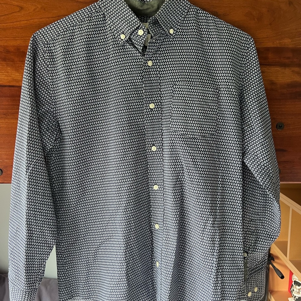 Men's Black and White Patterned Shirt